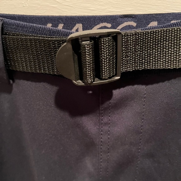 Haggar men’s the active series jogger short size 30, navy blue, EUC, belted - Picture 3 of 9